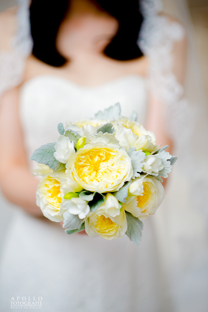 wedding floral arrangements