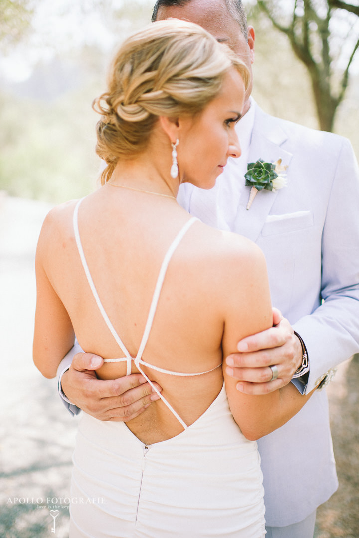 photojournalistic wedding photography
