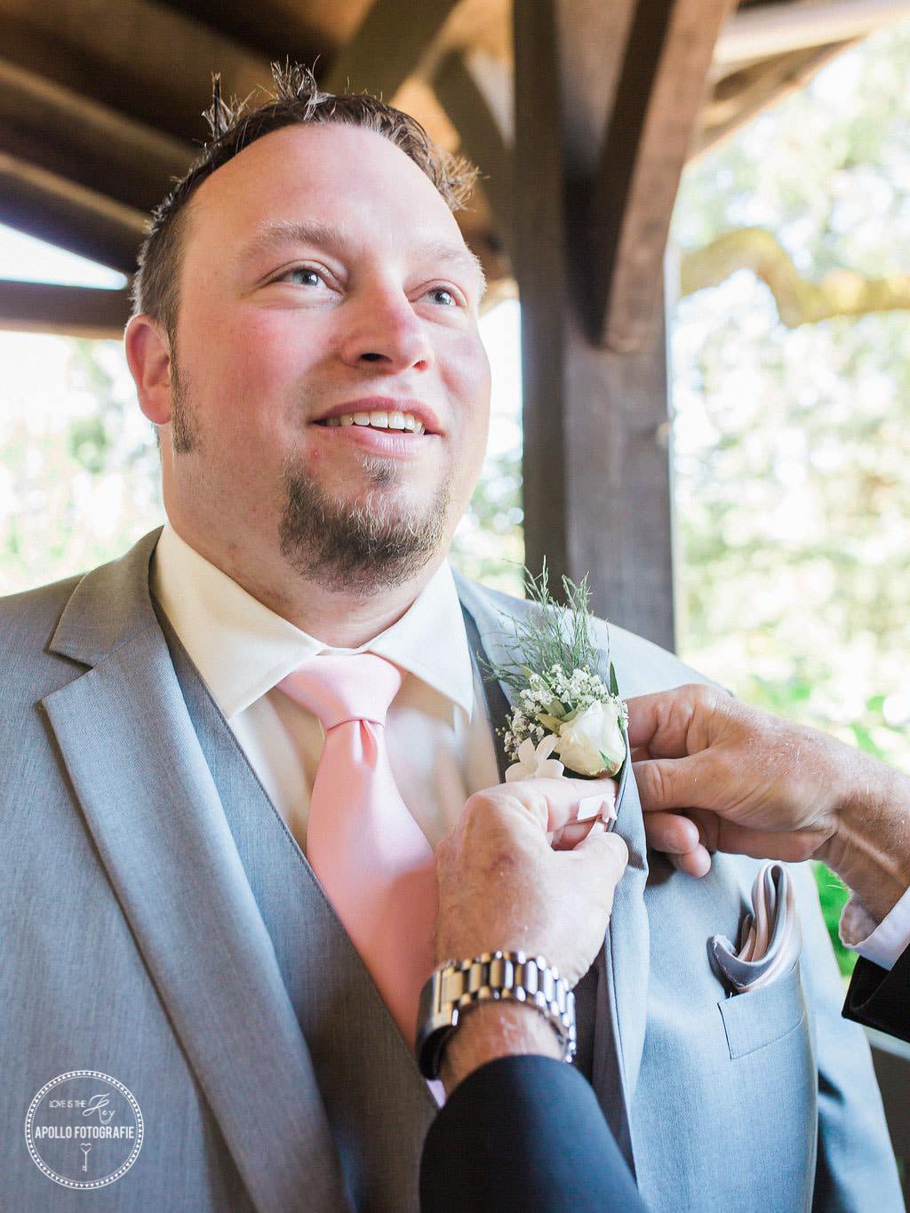 groom